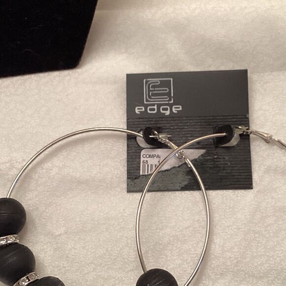 Large Silvertone Hoops with Black Beads and Rhinestone Rondels - Picture 4 of 6